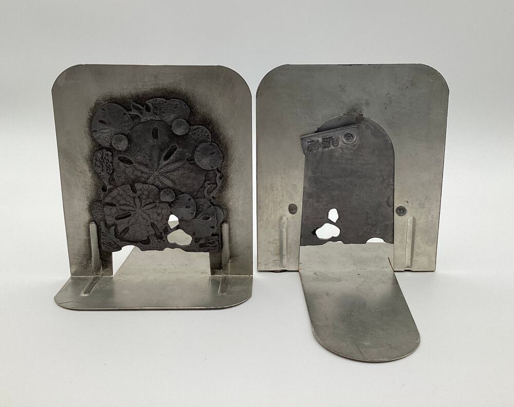 Vintage 1980 Metzke Pewter Sand Dollar Bookends Nautical Coastal Beach Decor